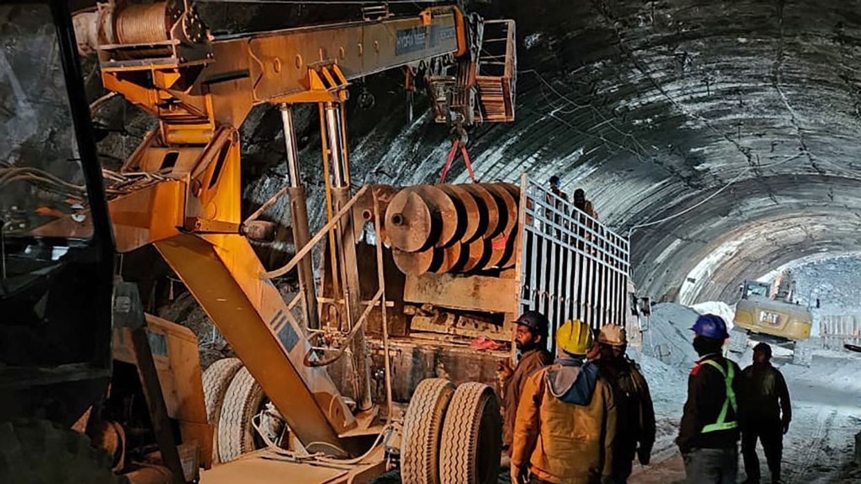 India tunnel rescue efforts halted as cracking sound sparks panic