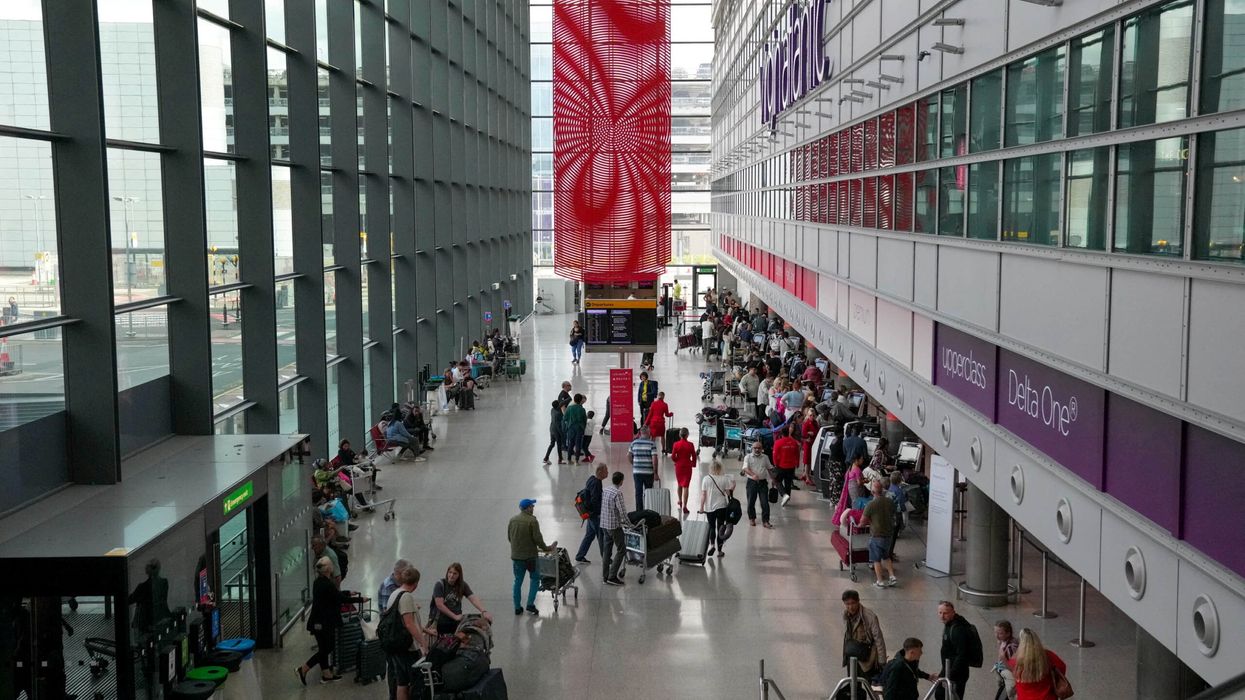 Saudi wealth fund acquires stake in Heathrow