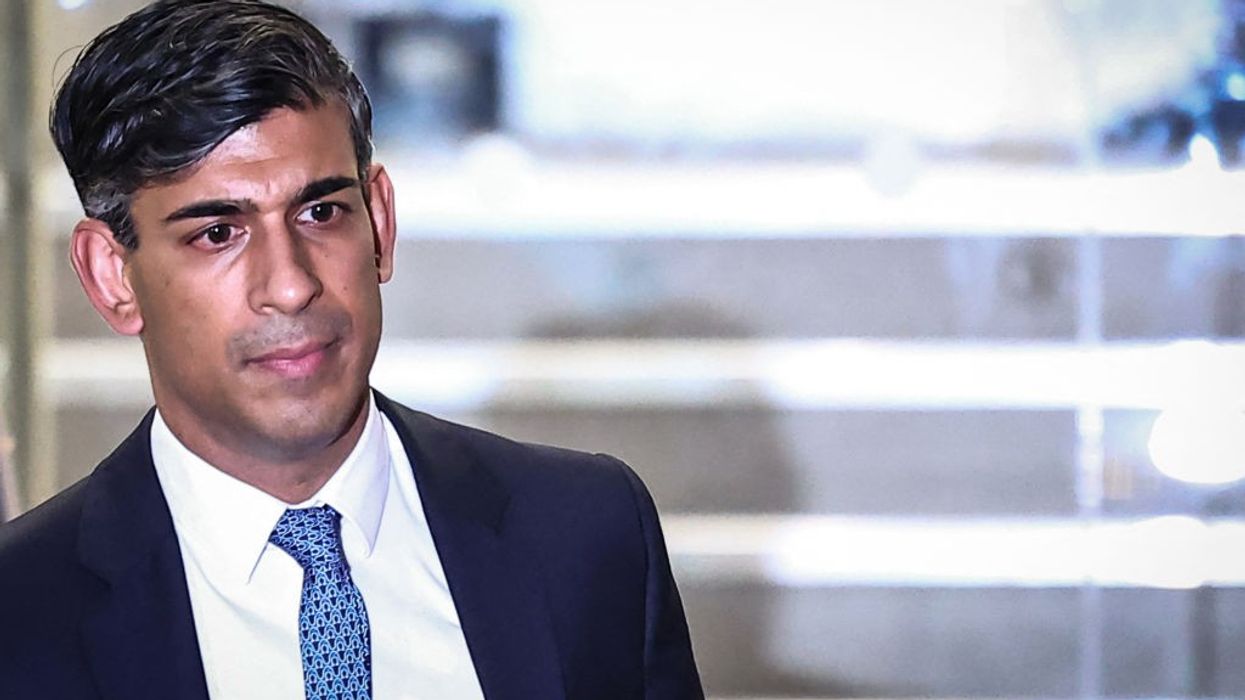 Sunak sees off revolt to win vote on Rwanda plan