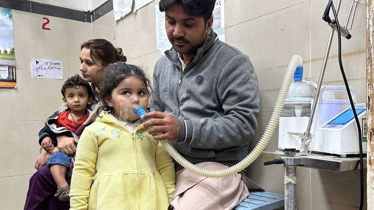Children bear the brunt of rising pollution in Lahore