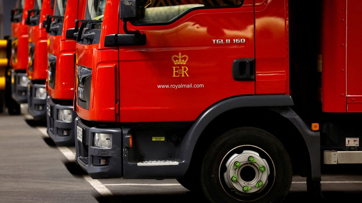 Royal Mail can reduce deliveries to ensure survival, regulator says