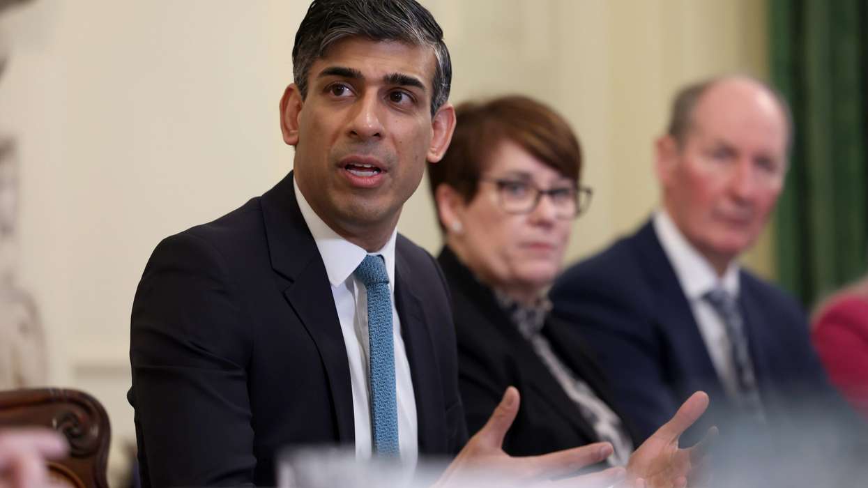 Recession hits economy, increases Sunak’s election challenge