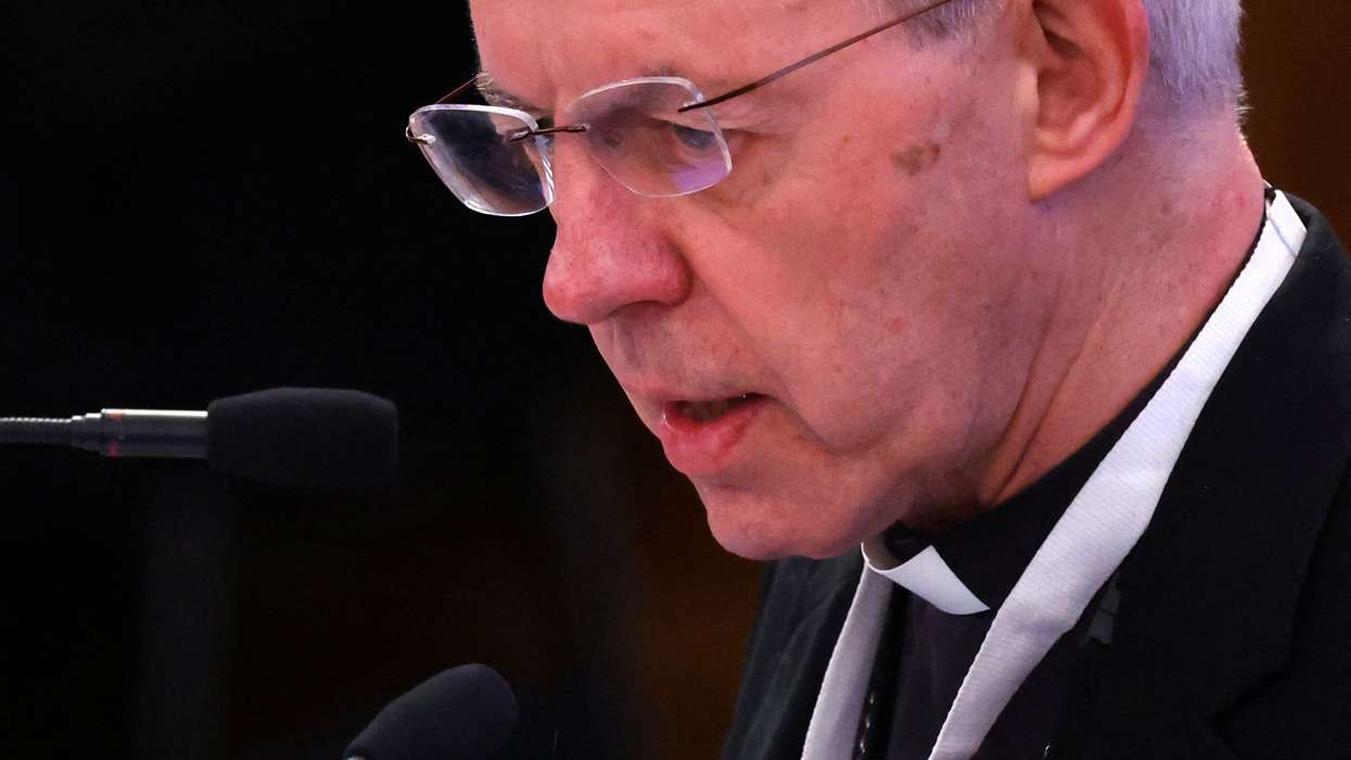 Church of England mulls asylum seeker change amidst conversion debate