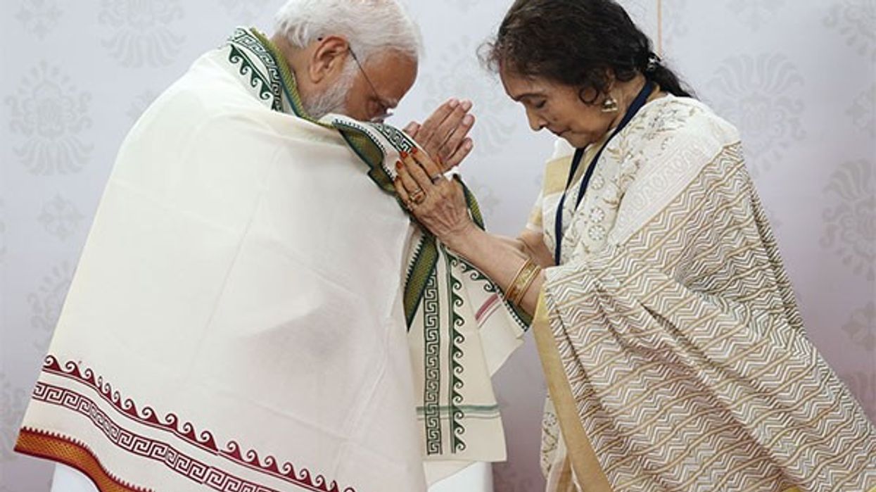 Modi meets legendary actress Vyjayanthimala in Chennai