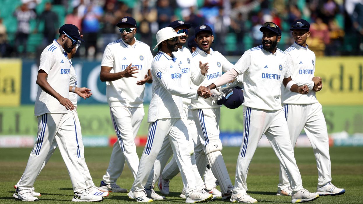India crush England to seal Test series 4-1