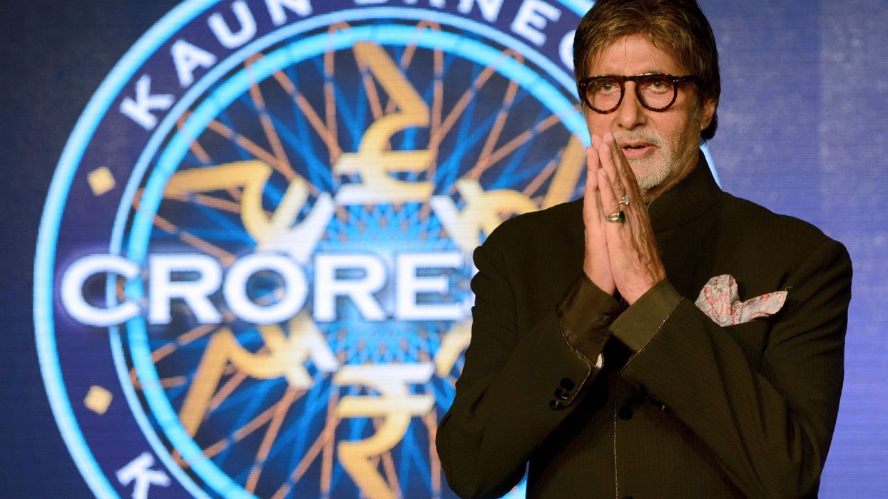 Amitabh Bachchan admitted to hospital in Mumbai