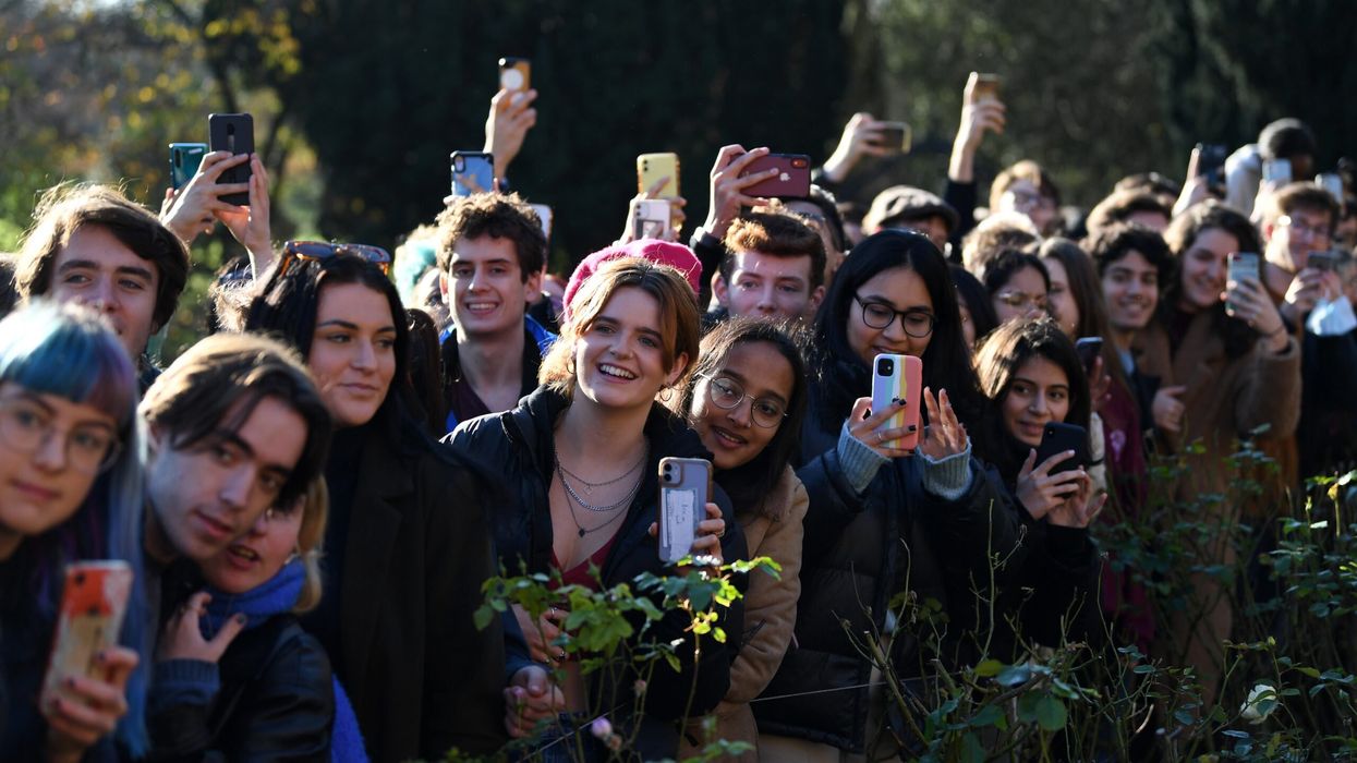 Senior Tory leaders warn against curbs on student visas
