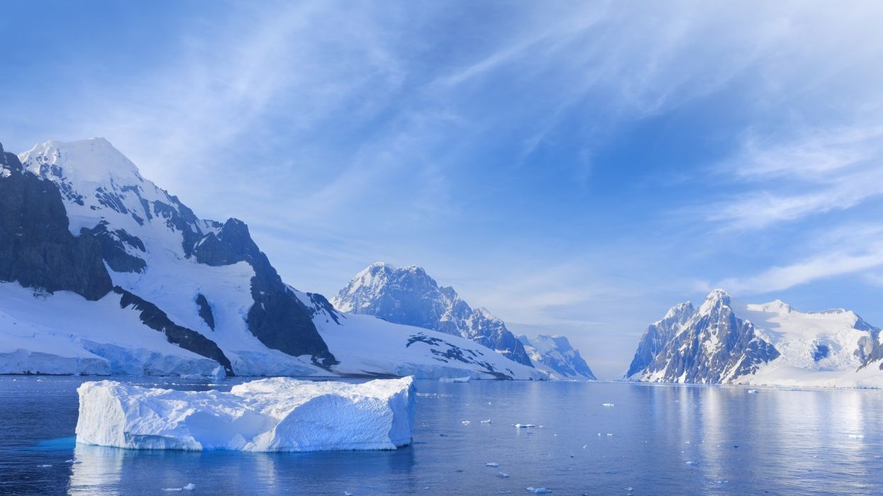 Antarctica's diminishing sea ice can lead to ocean warming