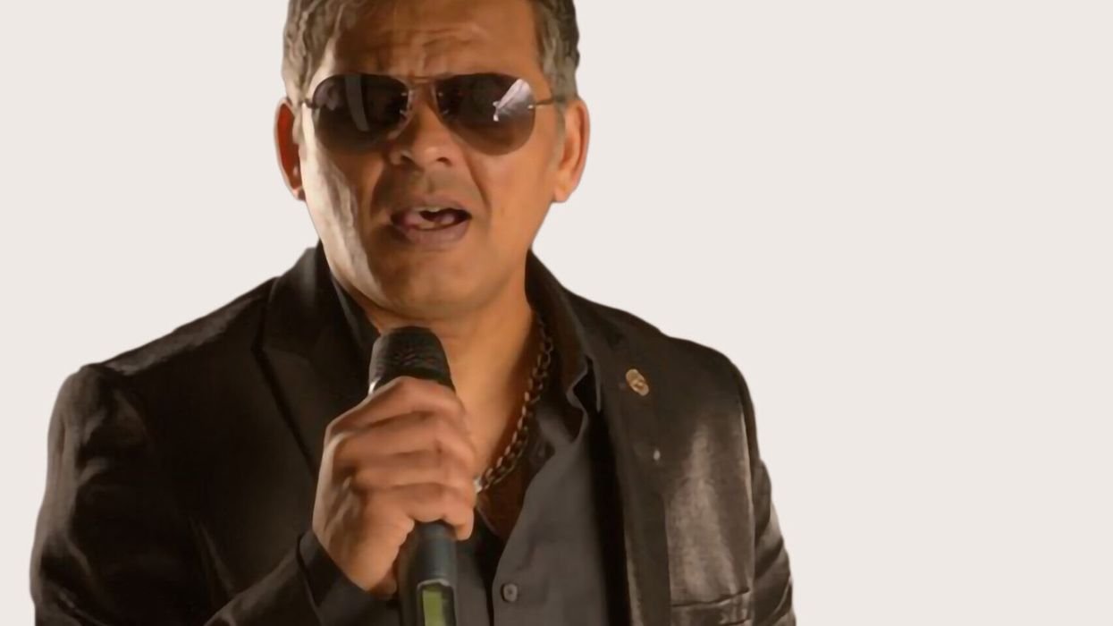 Nimesh Sanghoi brings back magic of Mohammed Rafi and Kishore Kumar