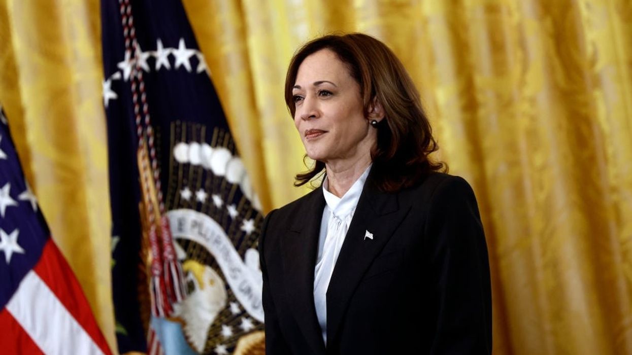 Kamala Harris visits Arizona after state upholds abortion ban