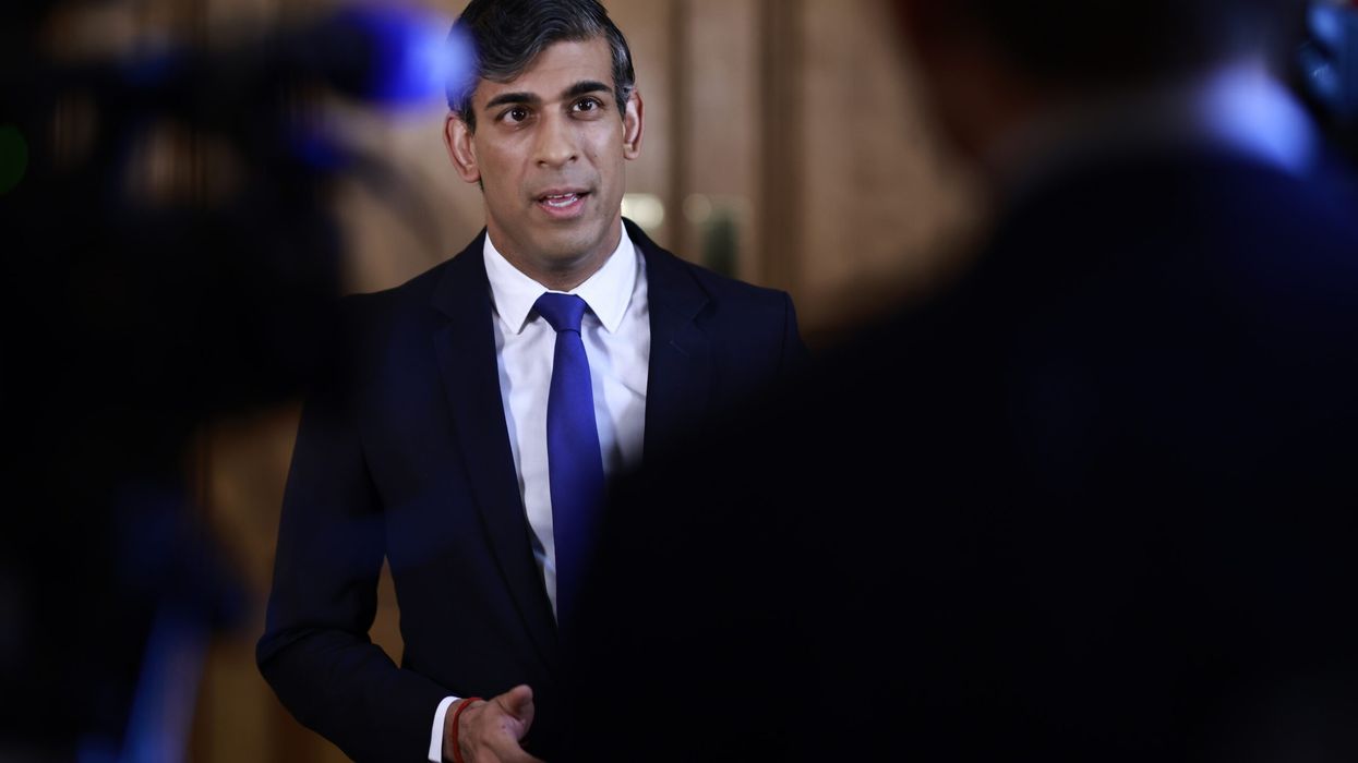 Sunak's 'smoke-free generation' bill opposed by Tories
