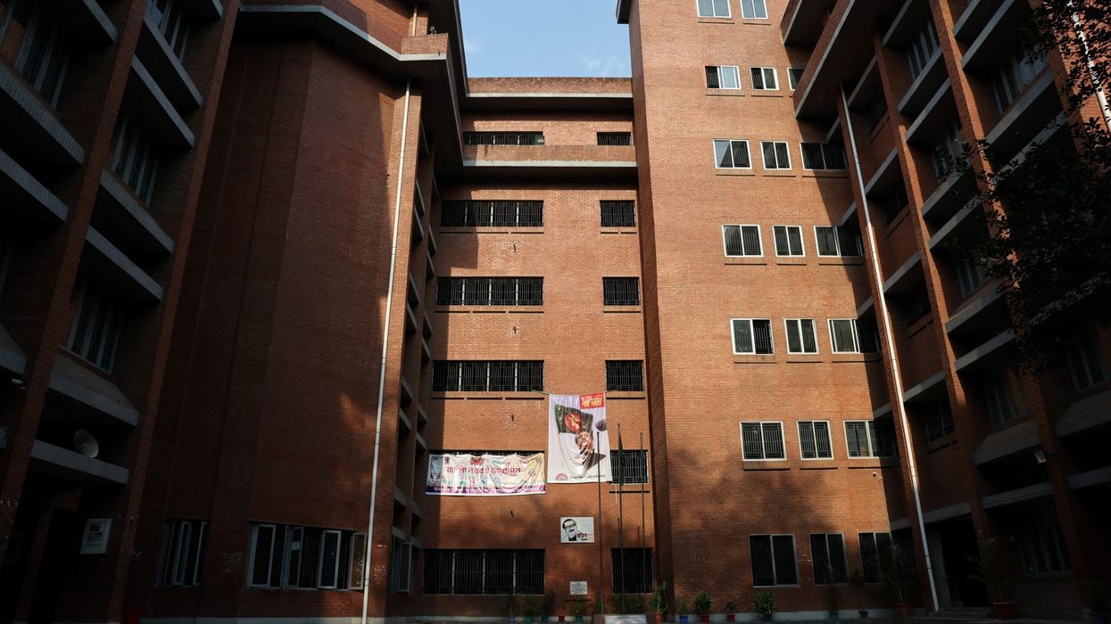 Bangladesh again closes schools due to heatwave