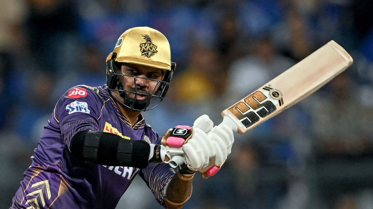 Narine powers Kolkata to top, Chennai beat Punjab