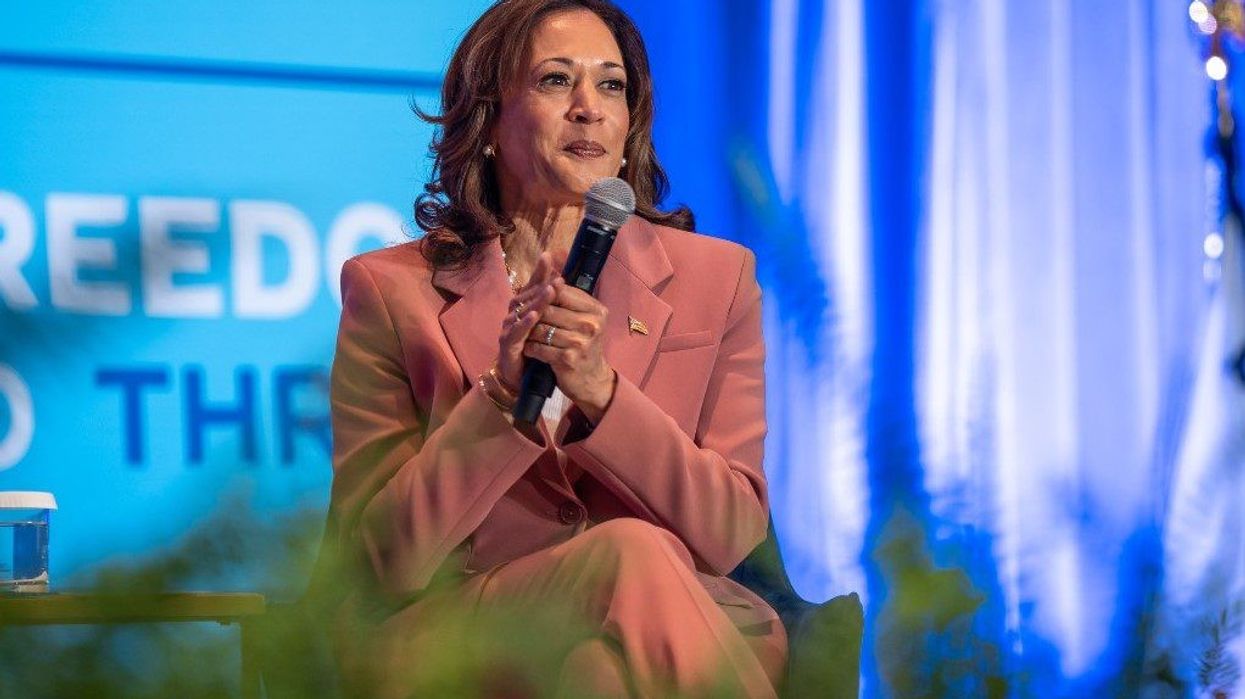 More Indian Americans should run for elected offices: Kamala Harris