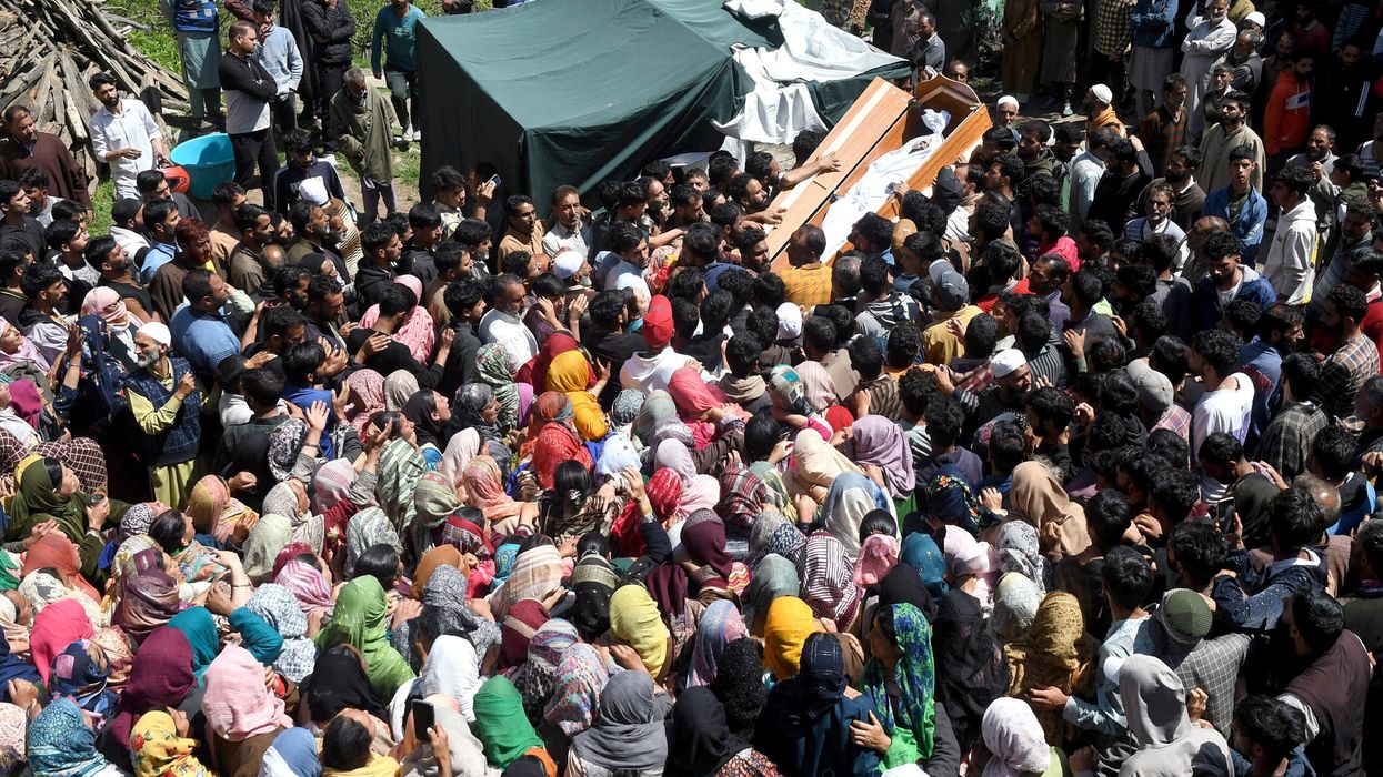 Suspected rebels kill Modi's party leader in Kashmir