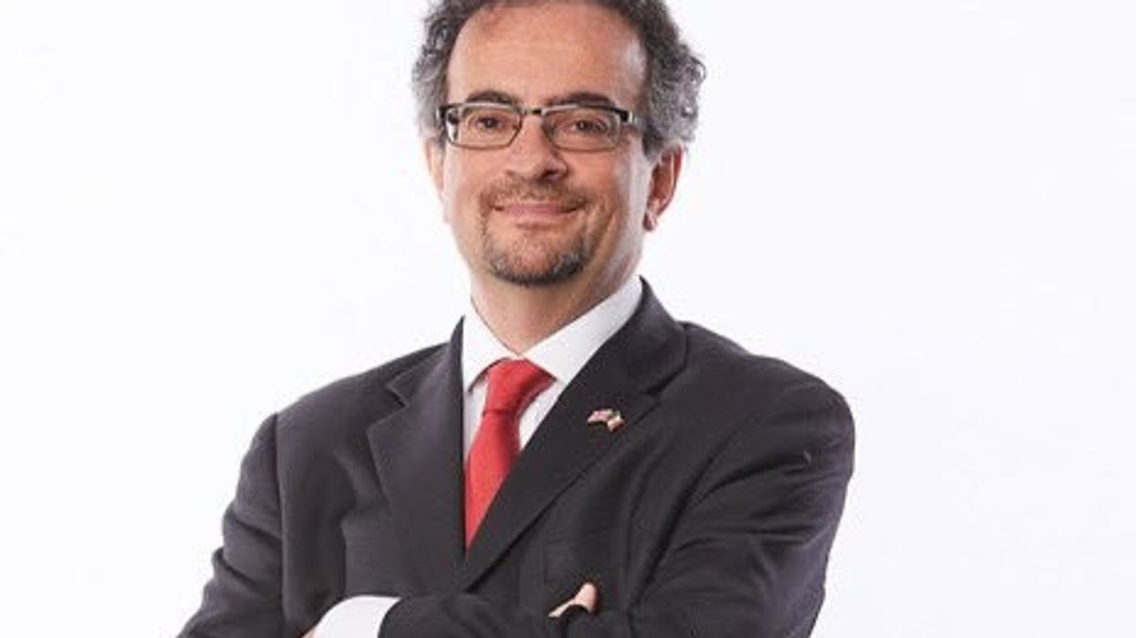 UK envoy to Mexico reportedly sacked after pointing gun