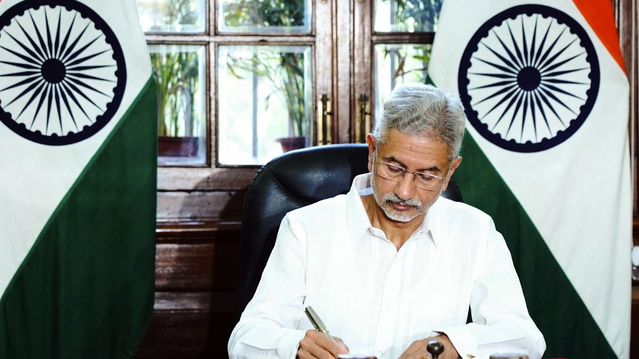 'India prioritises resolving border issues with China'