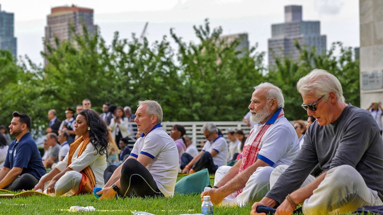 Modi to lead yoga day celebrations from Srinagar