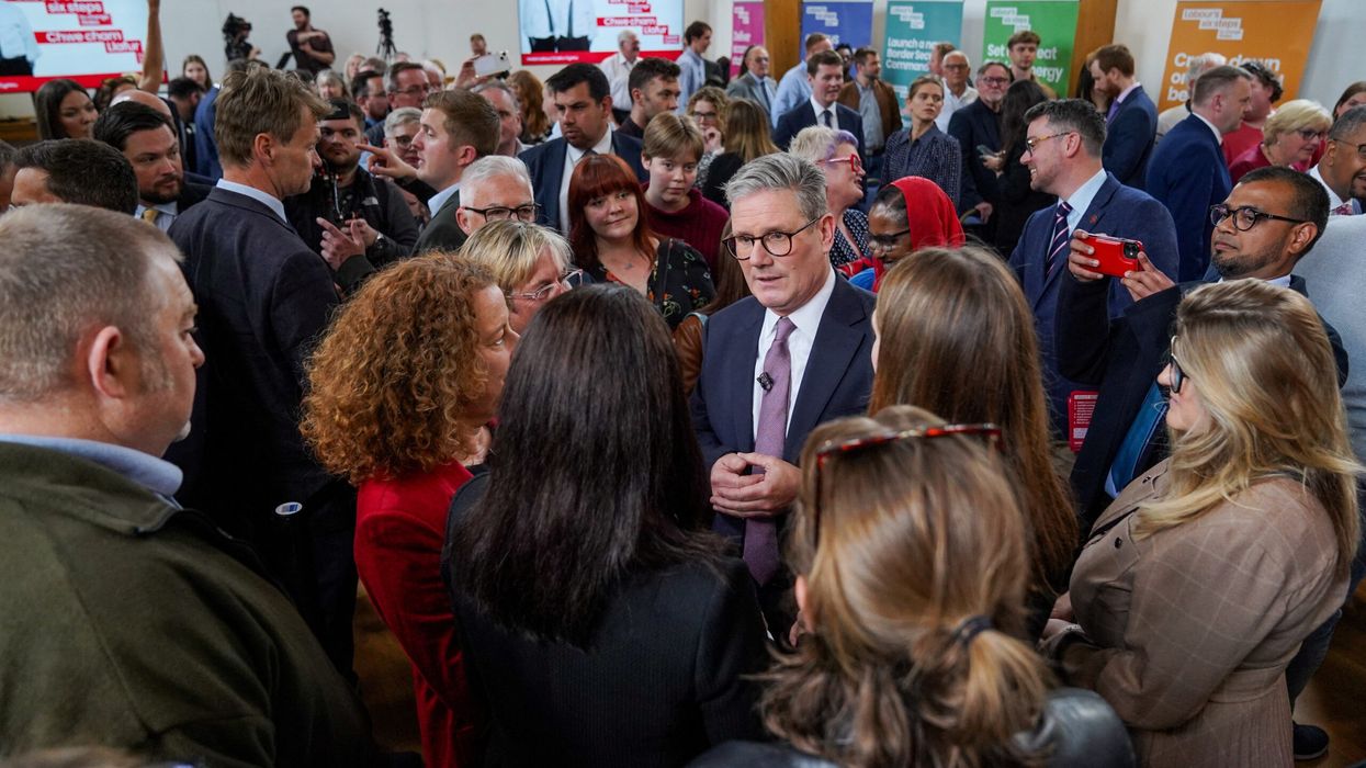 117 seats to witness close race: Poll