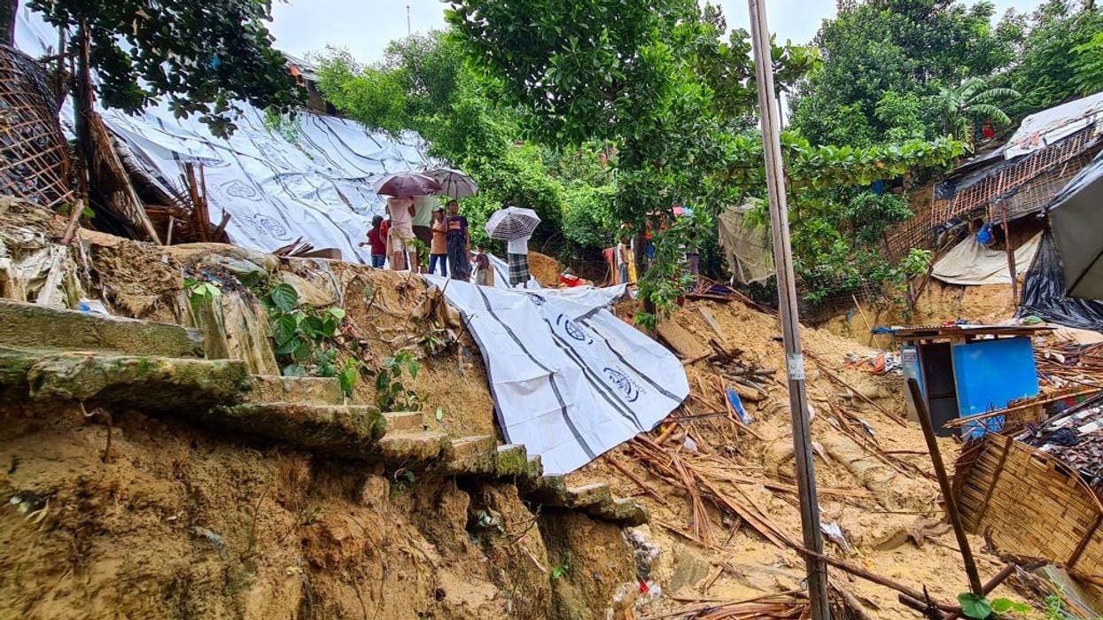 Nine 'buried alive' in Bangladesh landslides