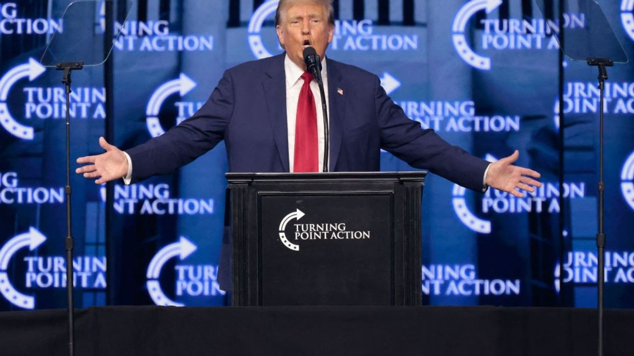 Trump proposes green cards for foreign graduates in policy shift