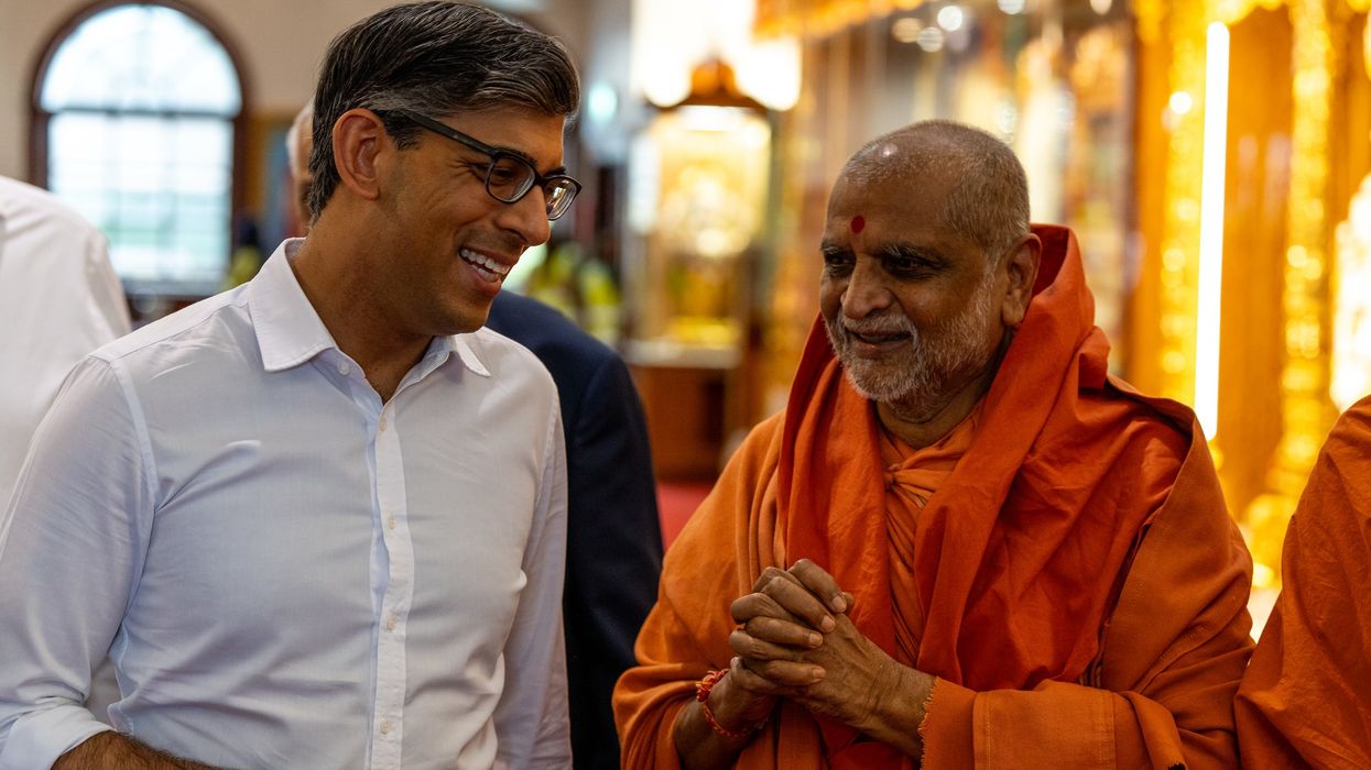 Sunak visits Swaminarayan Temple in Kenton