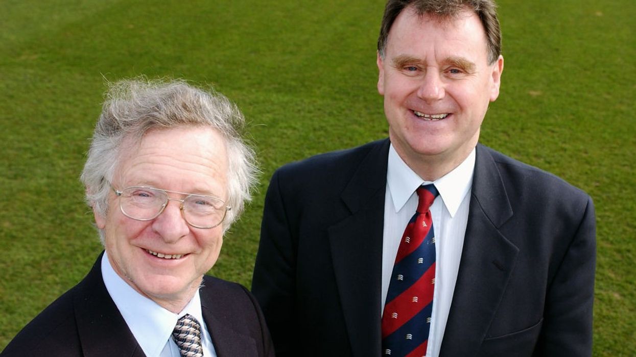 Tributes paid to DLS method co-creator Frank Duckworth