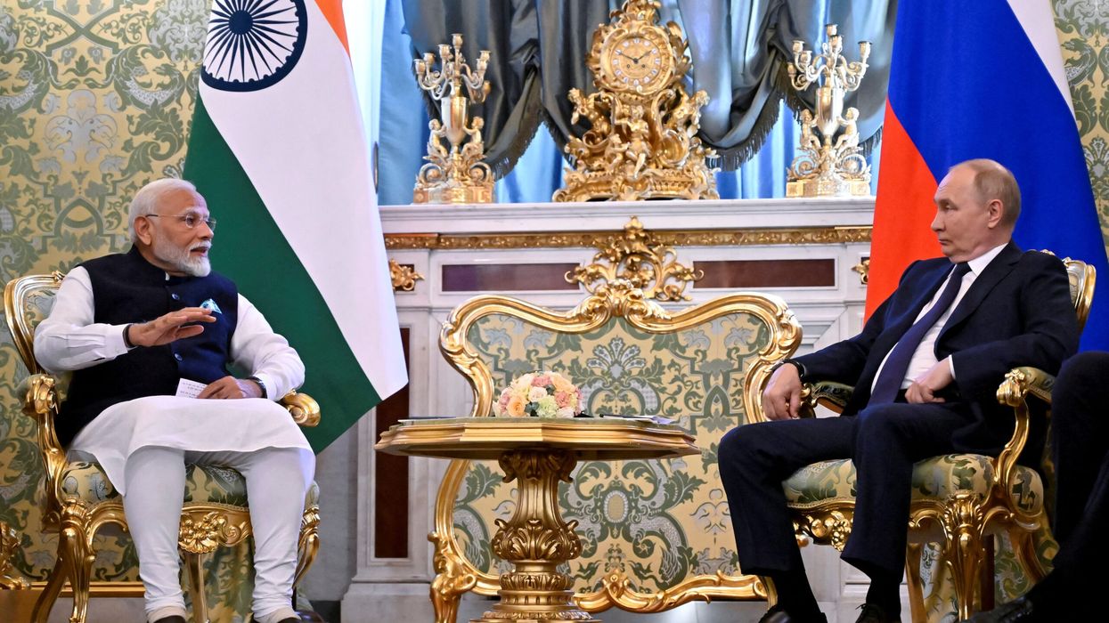 Death of children very painful, Modi tells Putin