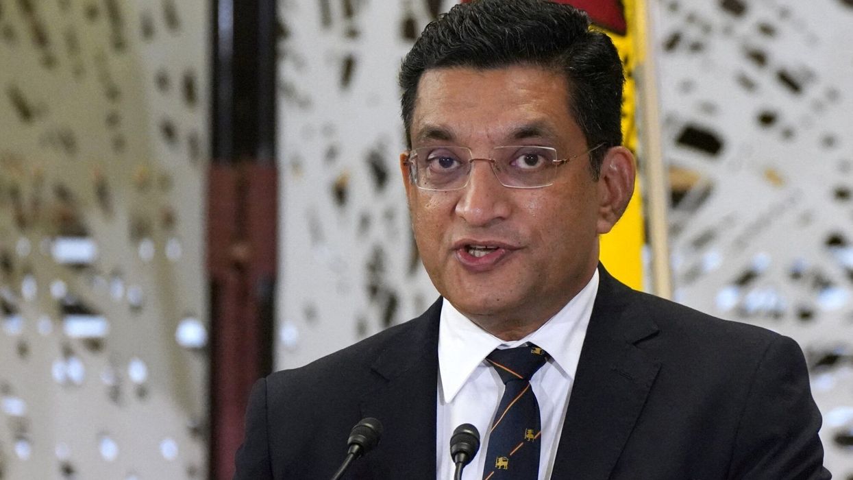 Sri Lanka seeks to balance ties with India and China