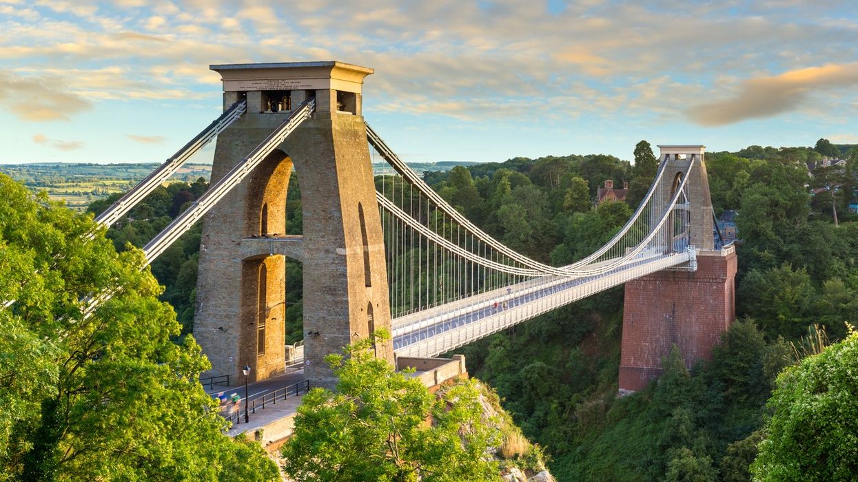 Human remains found in suitcases in Bristol