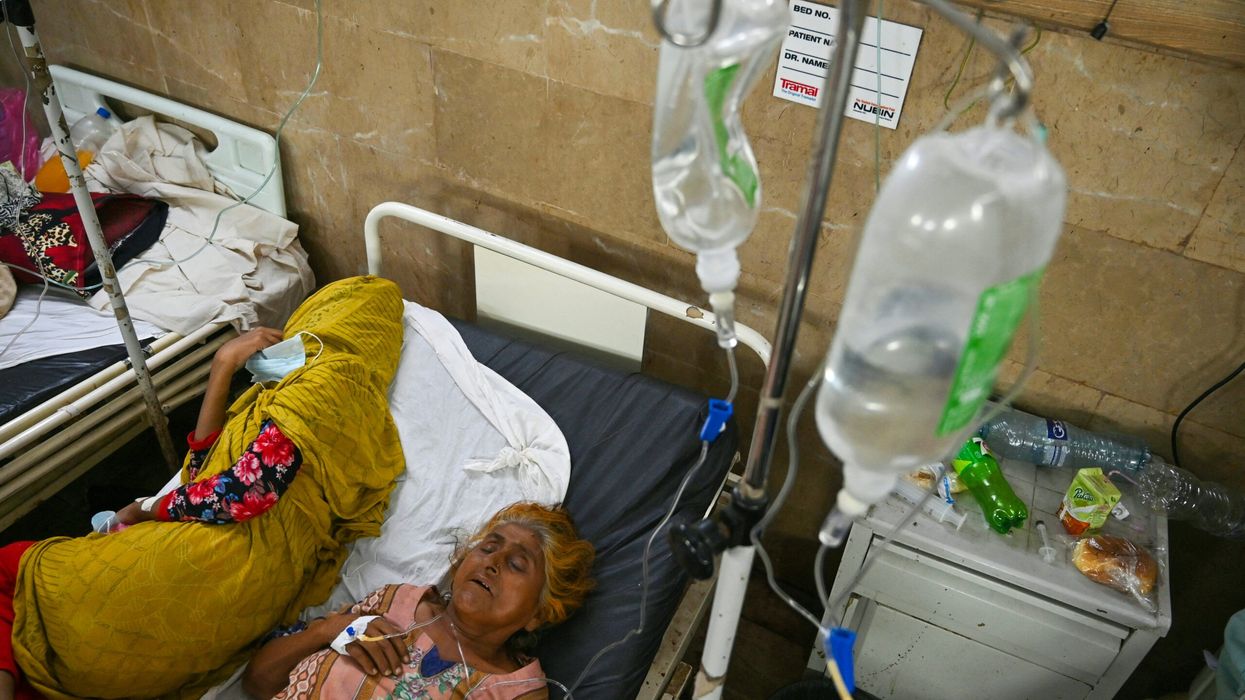 Pakistan shuts schools for two more weeks as heatwave persists