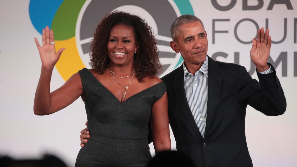 Obamas back Kamala Harris in presidential bid