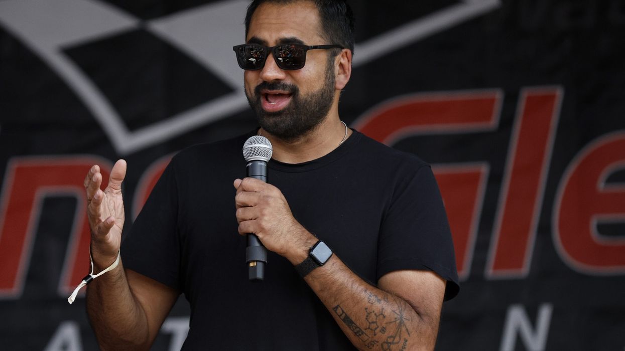 Kal Penn: Ryan Reynolds helped me land 'Van Wilder'