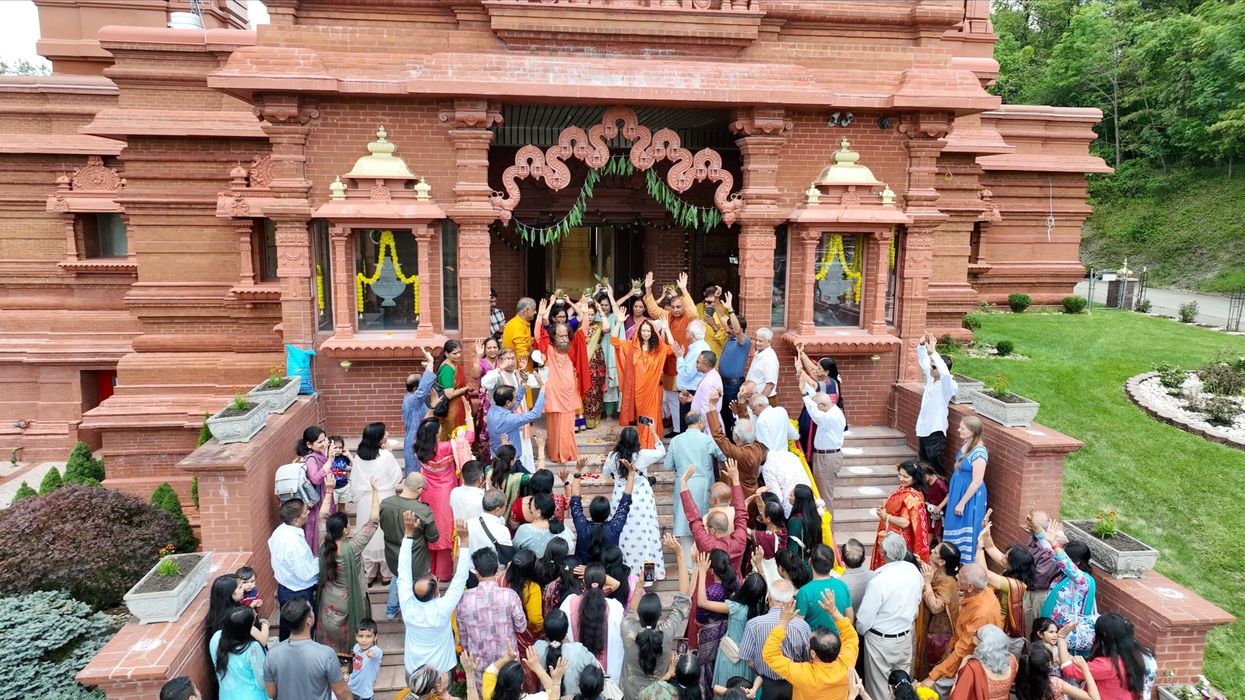 Hindu-Jain temple in US celebrates 40 years of religious unity