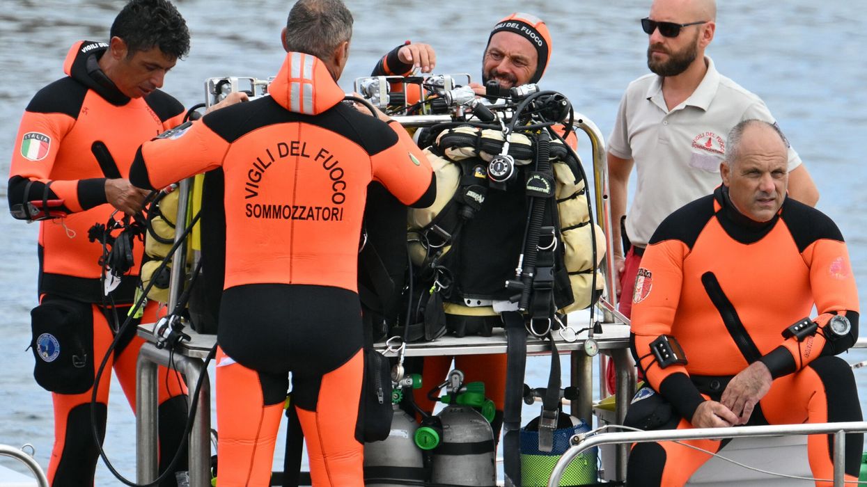 Divers discover bodies in Wreckage of Lynch's yacht off Sicily