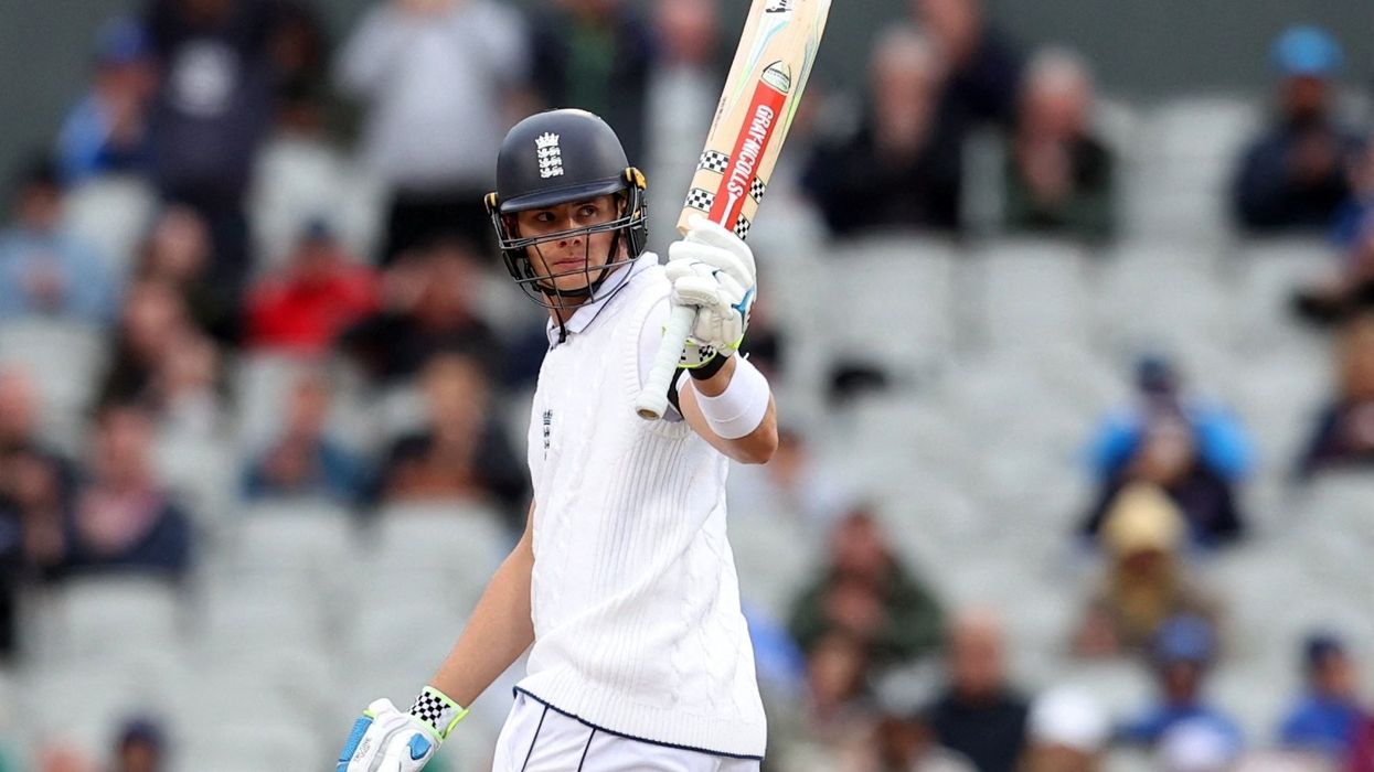 Smith fifty puts England ahead in Sri Lanka Test