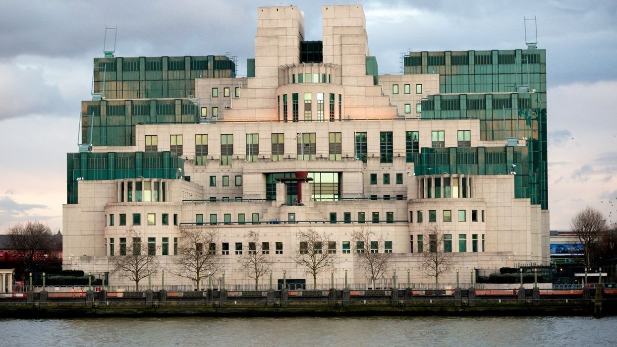 Parental nationality requirement scrapped for Britons to apply for MI5, MI6 and GCHQ