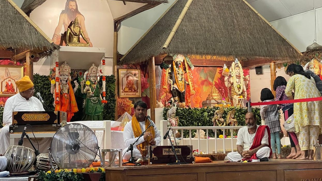Siddhashram in London comes alive with Shravan devotion and Shiv bhajans