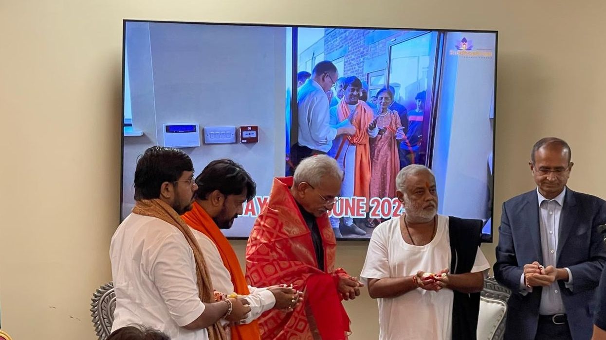 Indian diaspora honours Pankajbhai Modi at Siddhashram Community Hub
