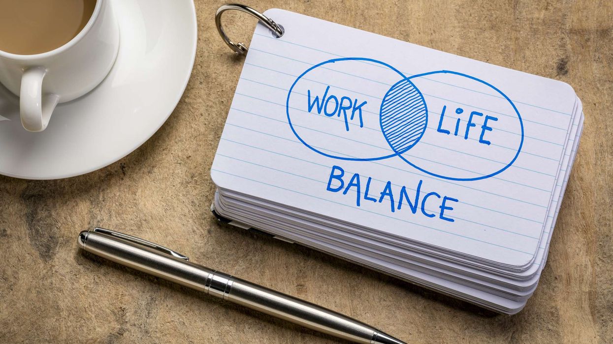 The Australian Work-Life Balance Paradox: How 'She'll Be Right' Culture Shapes Professional Life Differently