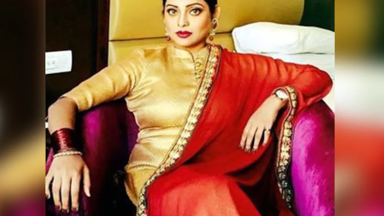 Actress Rupa Dutta arrested for stealing purses at book fair