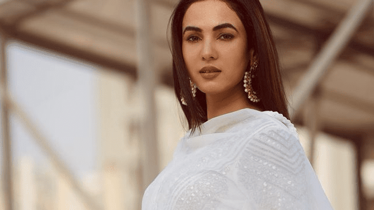 Sonal Chauhan comes onboard for Prabhas’ Adipurush