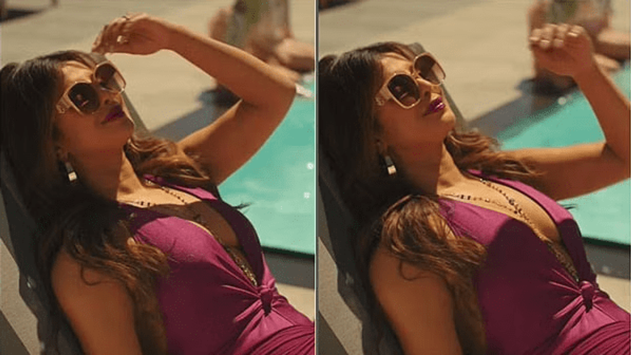Priyanka sizzles in purple swimsuit, spends some 'Me Time' by pool