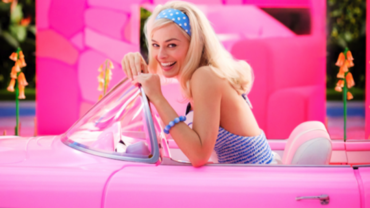 Barbie: Margot Robbie's leaked photos in pink outfit from film's set send the internet into a tizzy