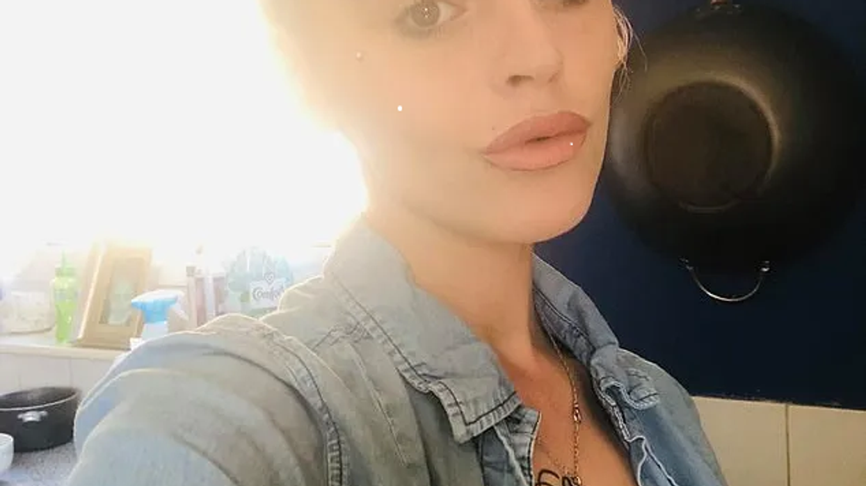 11-year-old girl rushed to hospital after vaping, mother now calls for action against the sale of illegal e-cigarettes to children