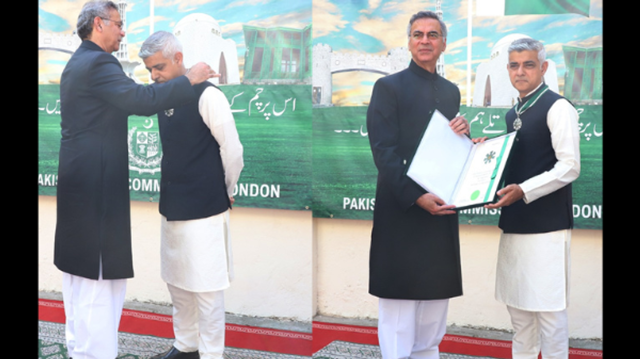 Sadiq Khan receives Sitara-i-Pakistan at Independence Day celebrations at Pakistan High Commission
