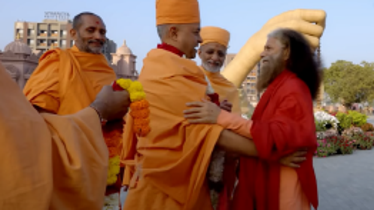 Pujya Chidanand Saraswatiji visits Pramukh Swami Maharaj Nagar in Ahmedabad