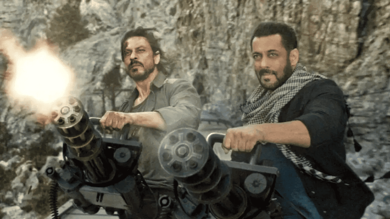 Siddharth Anand in talks to direct Shah Rukh and Salman in Tiger vs Pathaan