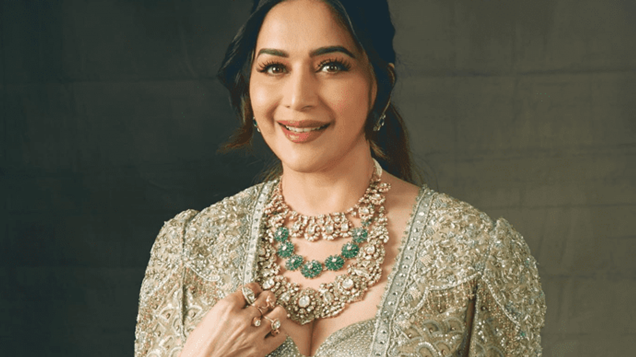 Top 10 dance numbers of Madhuri Dixit