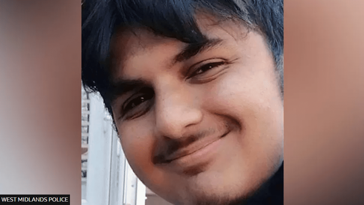 Teenagers jailed for killing boy,16, in mistaken identity